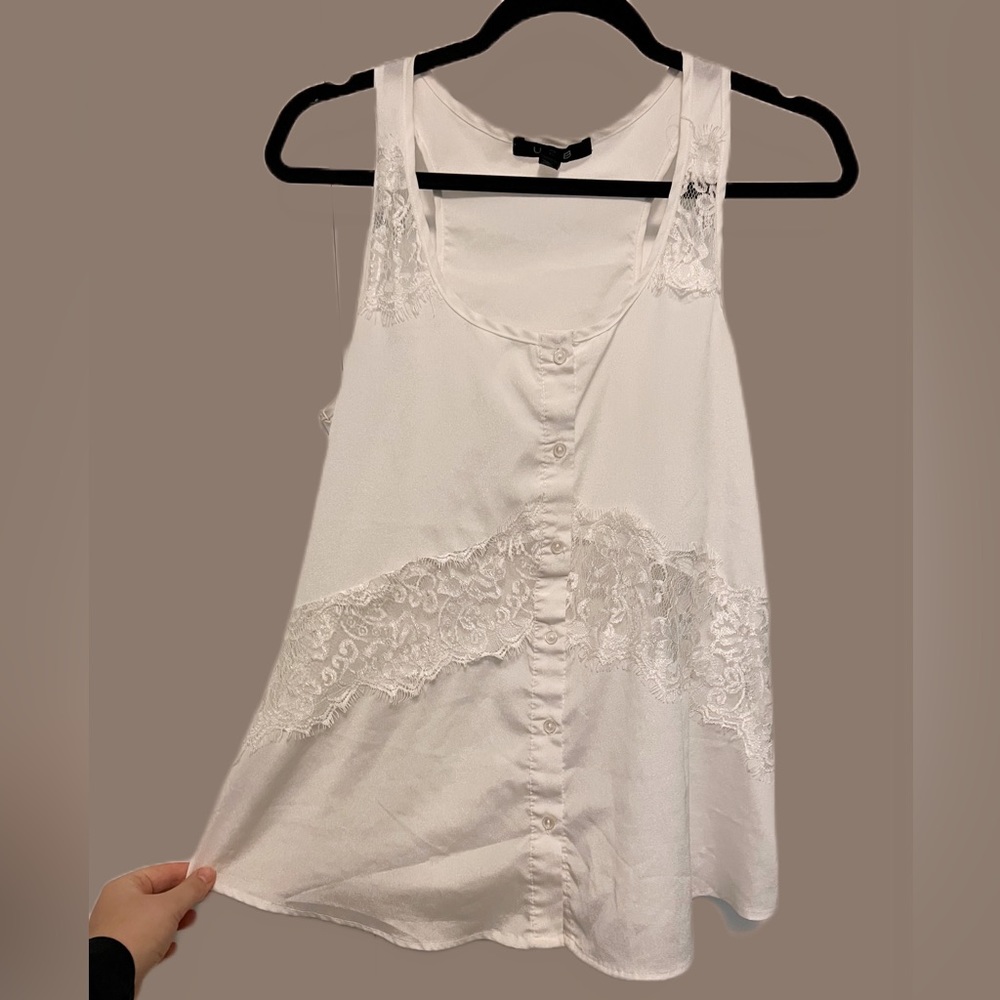 U2B White Lace Sheer Tank Top